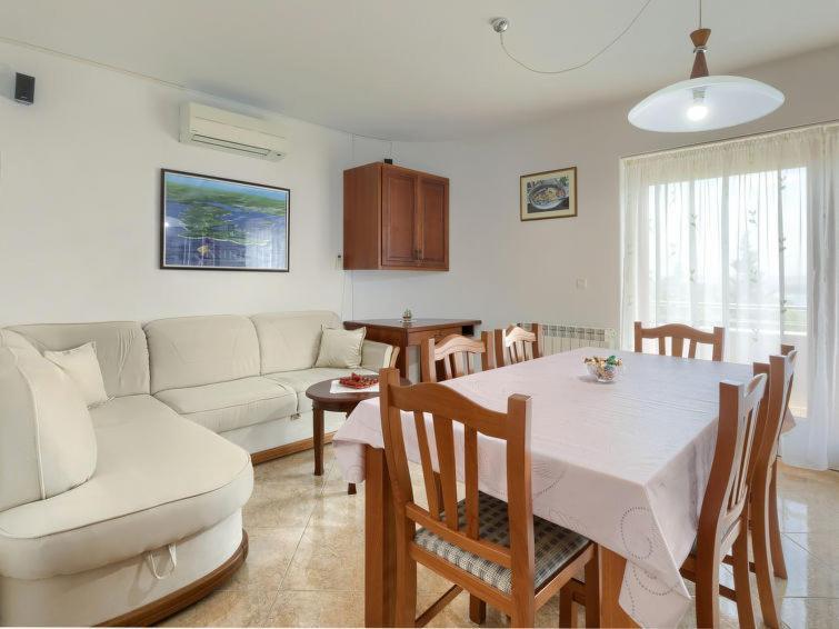 Apartment Matej Premantura Extérieur photo