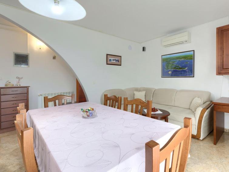Apartment Matej Premantura Extérieur photo